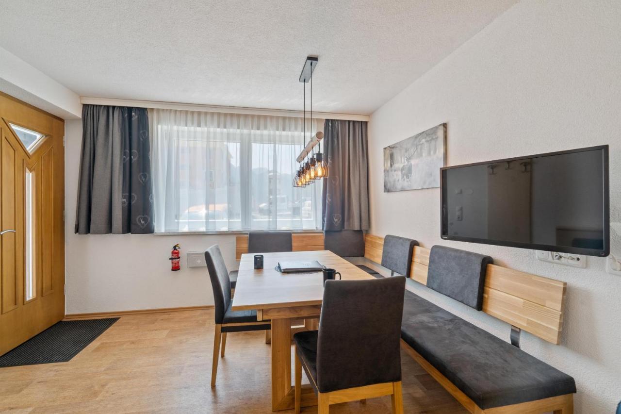 Haus Aventurin Villa Fiss Exteriör bild