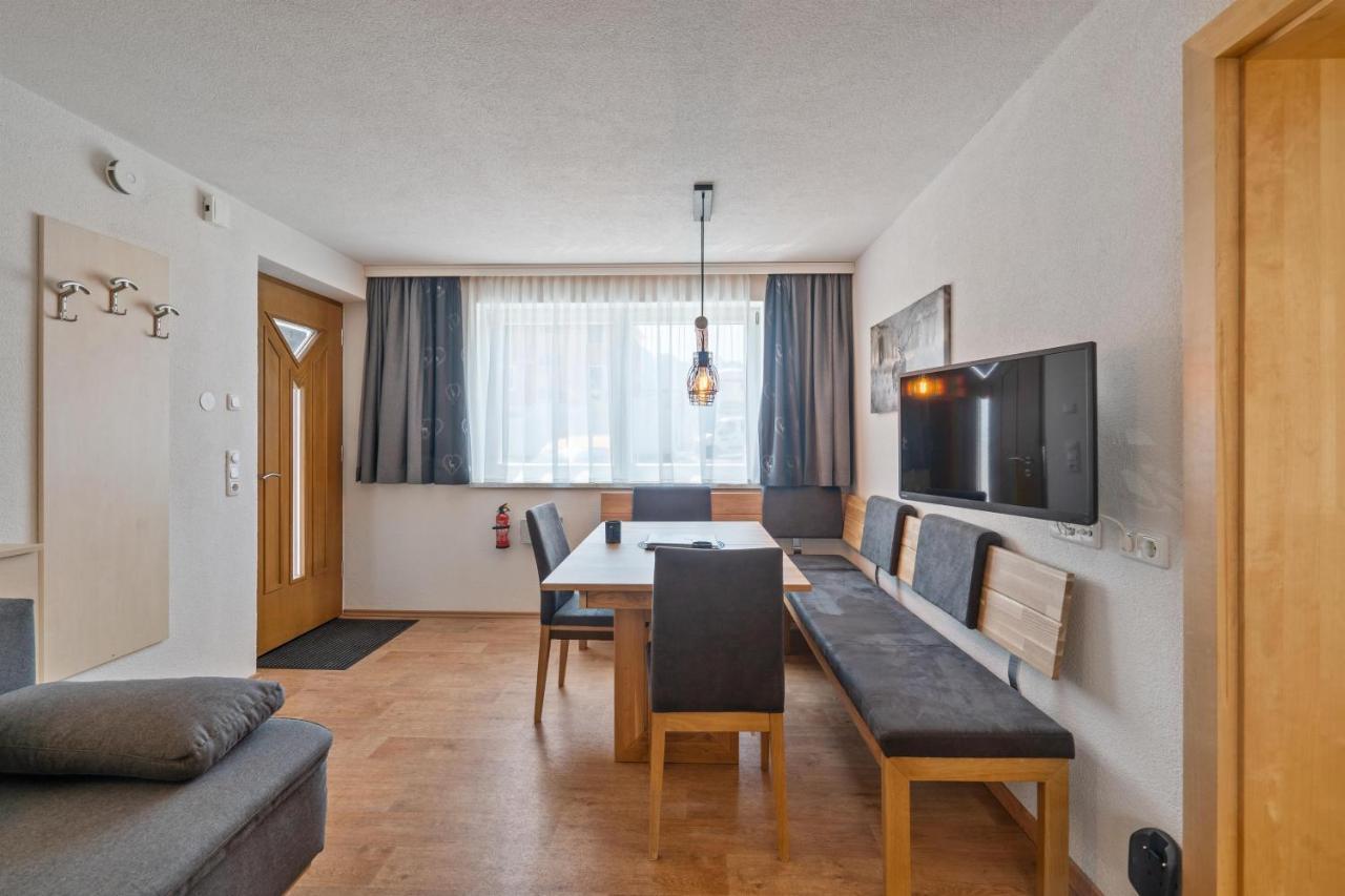 Haus Aventurin Villa Fiss Exteriör bild